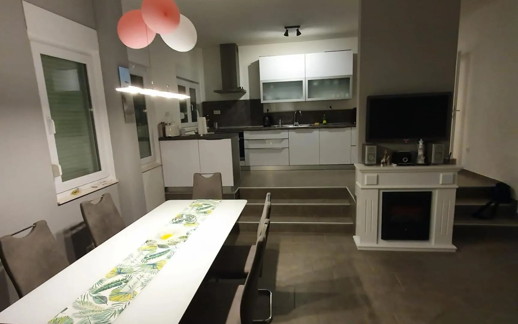 Family Friendly Apartments With A Swimming Pool Okrug Gornji, Ciovo - 21969 Trogir