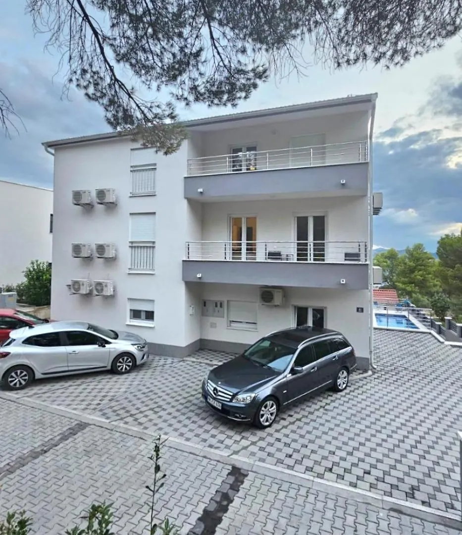 Family Friendly Apartments With A Swimming Pool Okrug Gornji, Ciovo - 21969 Trogir Croatia