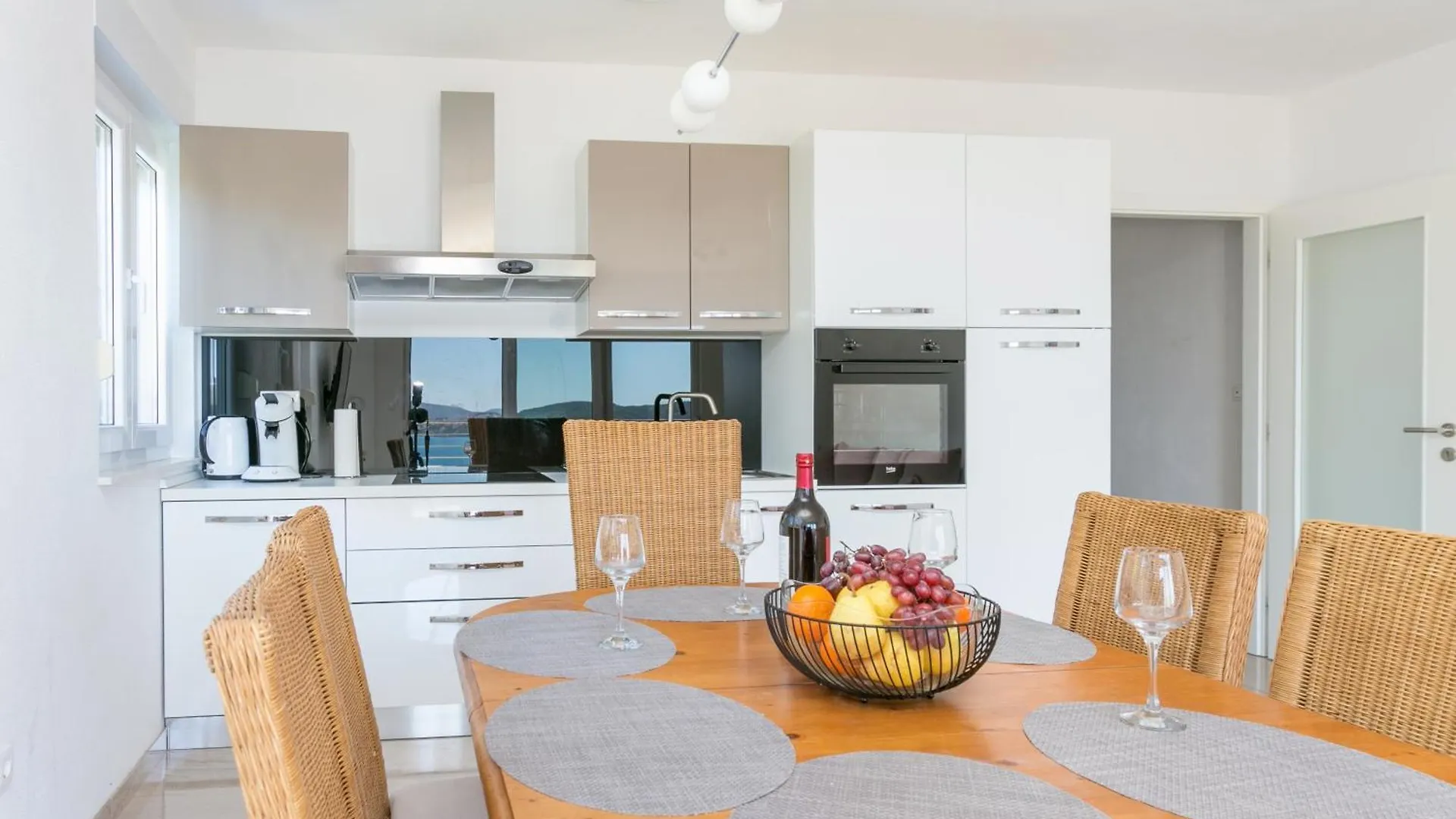 Family Friendly Apartments With A Swimming Pool Okrug Gornji, Ciovo - 21969 Trogir