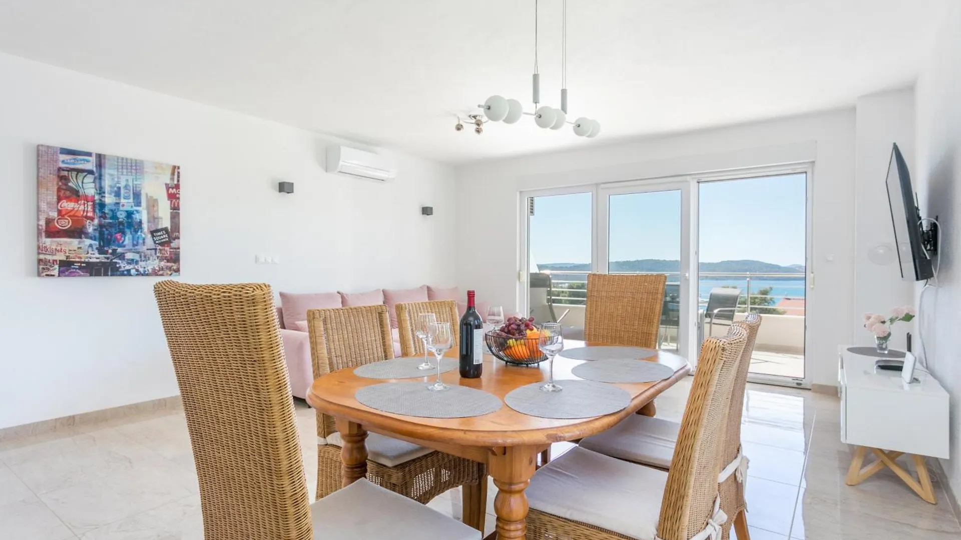 Family Friendly Apartments With A Swimming Pool Okrug Gornji, Ciovo - 21969 Trogir